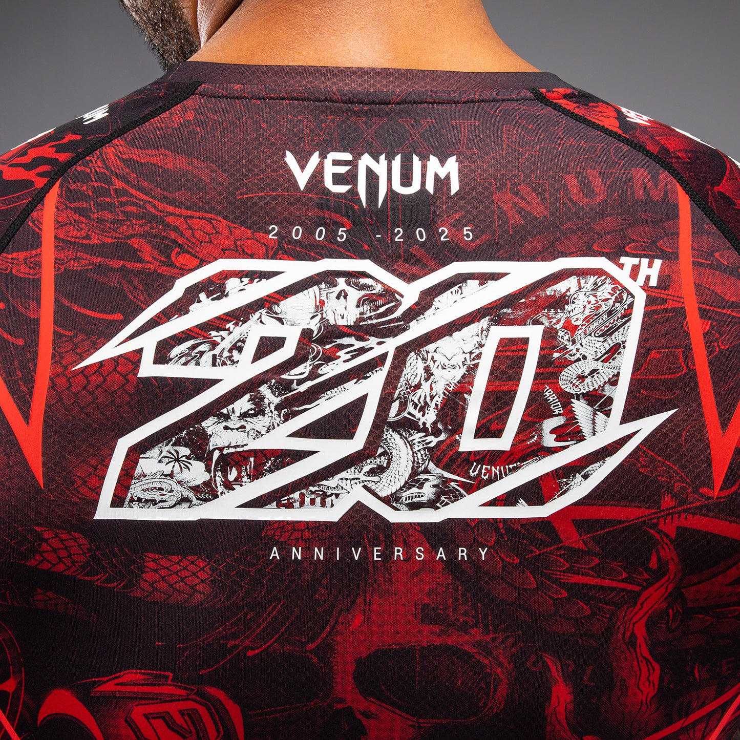 Venum 20th Anniversary Short Sleeve Rashguard - Black/Red