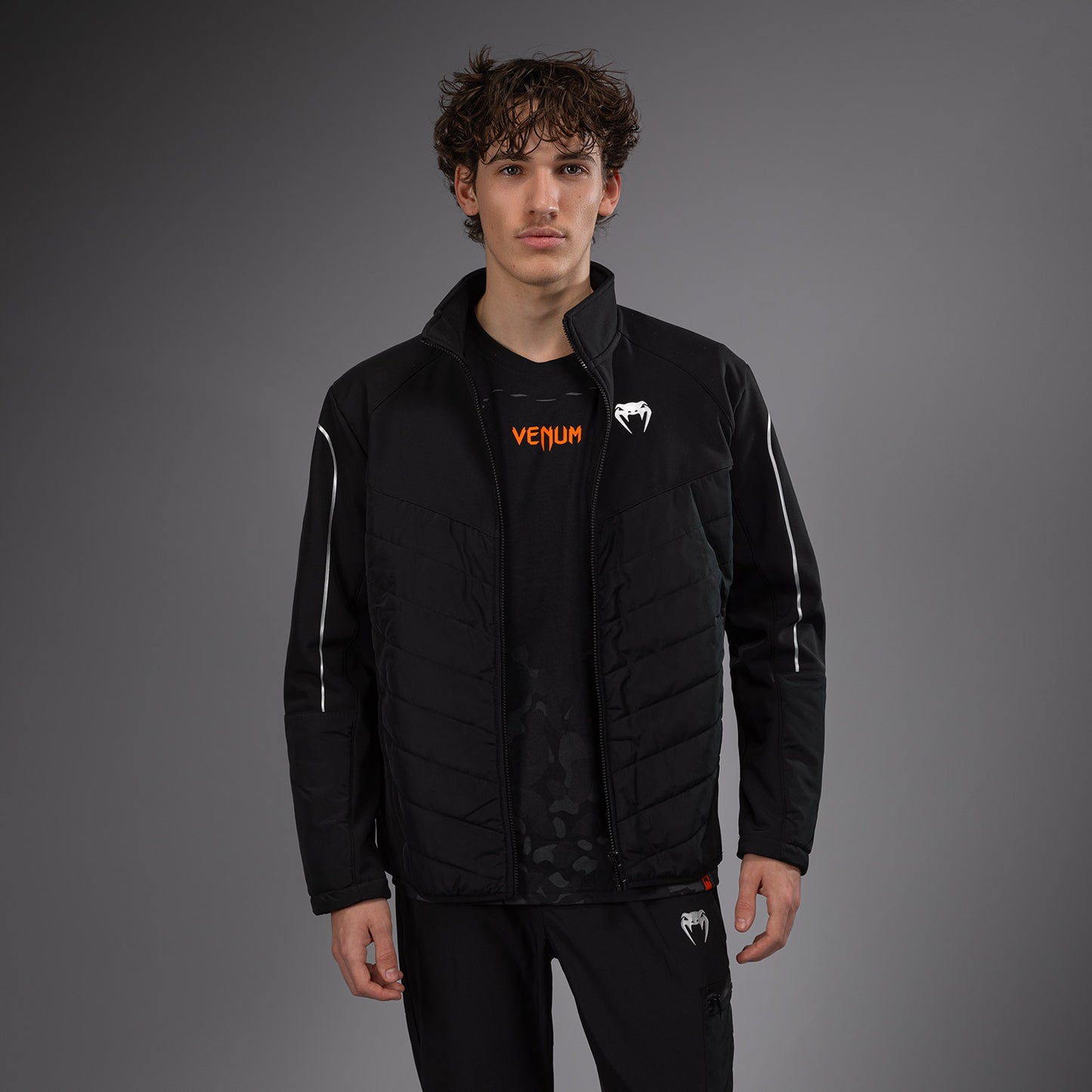 Venum Paddock Softshell Jacket Long Sleeves - Black