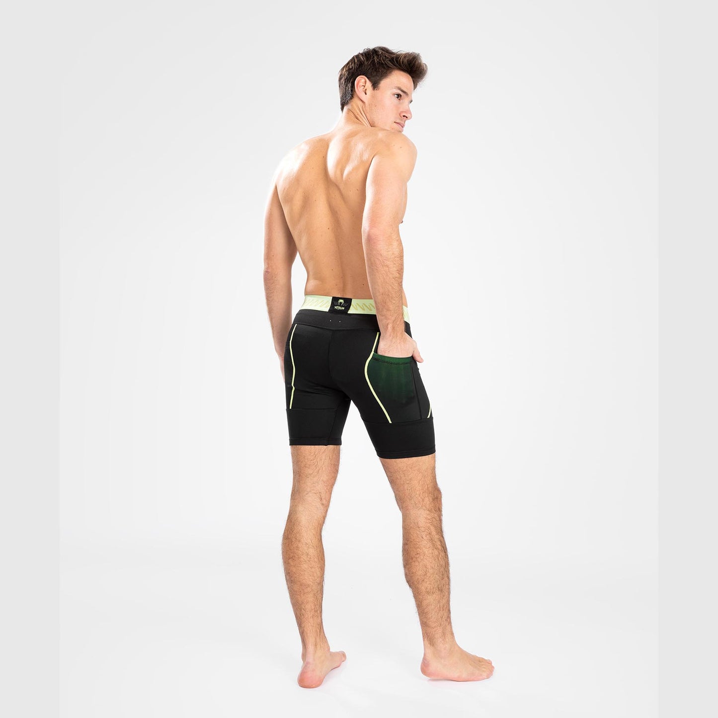 Venum Fusion 2.0  Men’s Vale Tudo - Black/Yellow