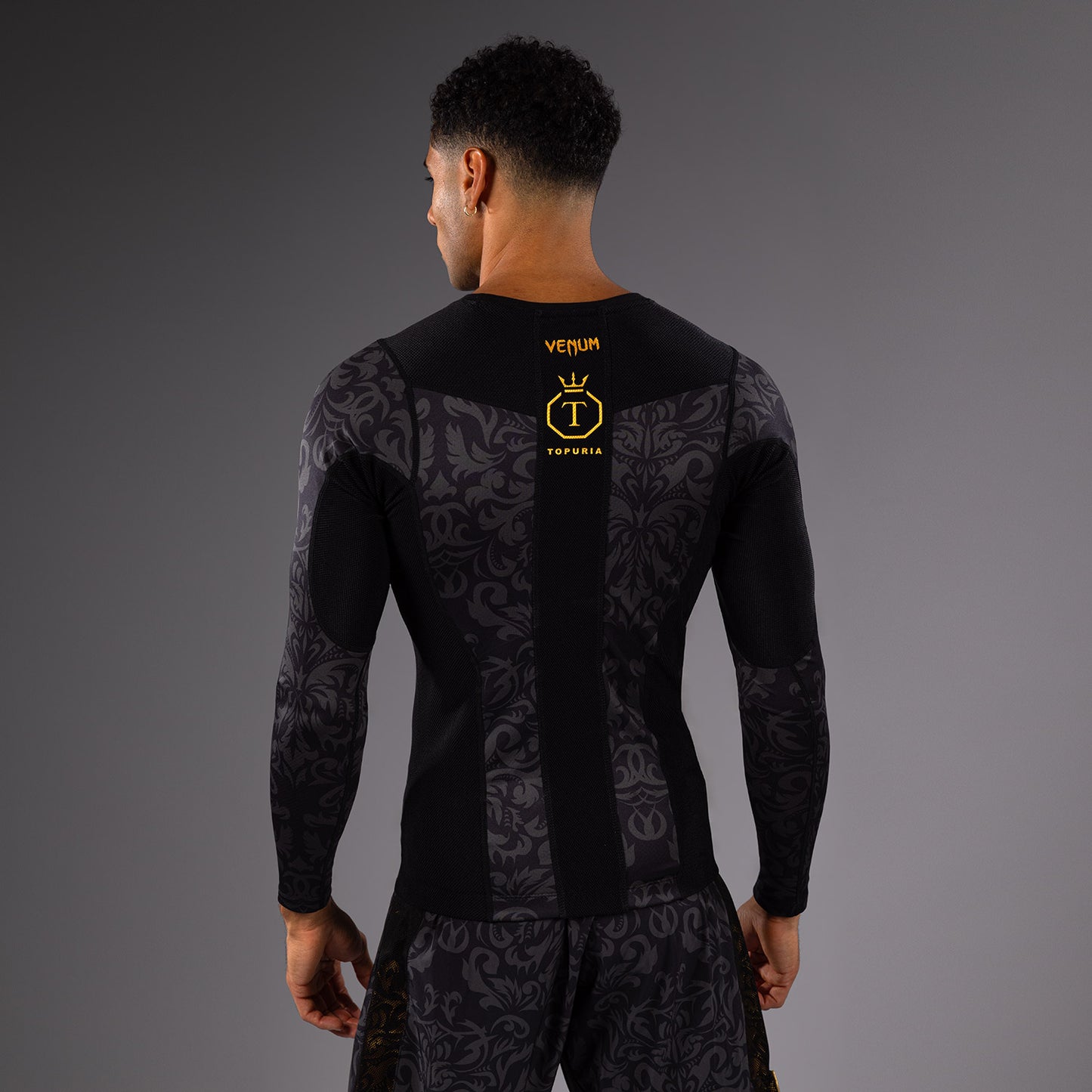 Venum x Topuria Unmatched Edition Long Sleeve Rashguard - Black/Gold
