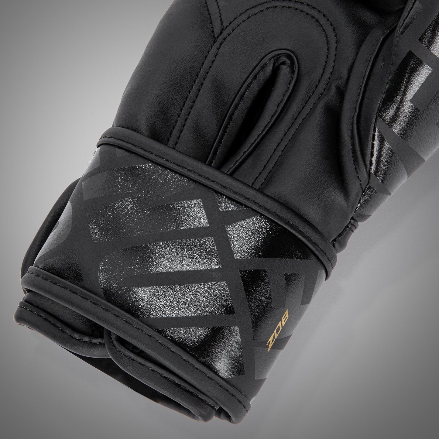 Venum Contender 1.5 XT Boxing Gloves - Black/Gold