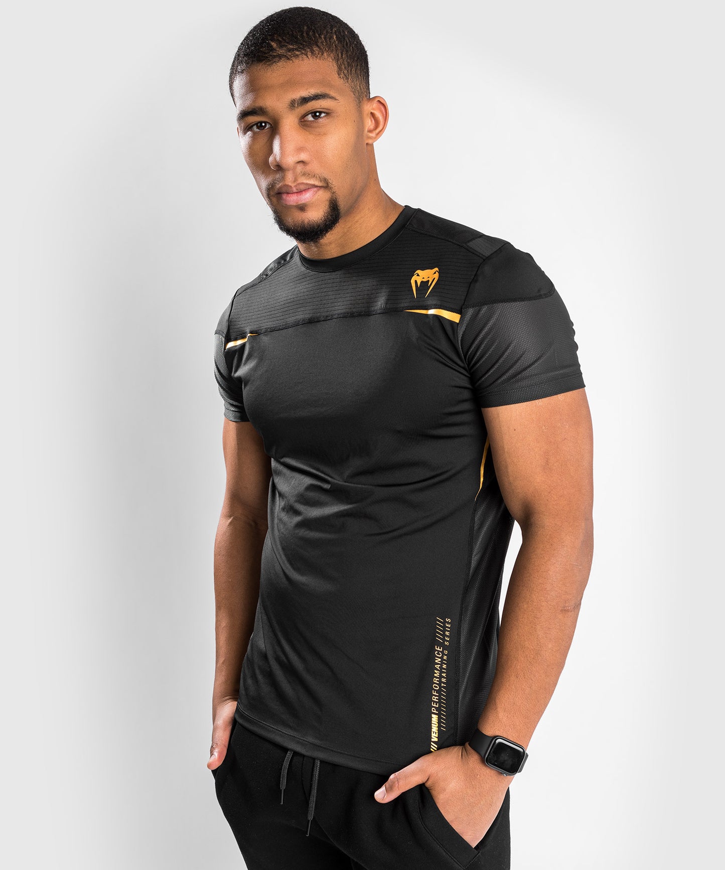 Venum Tempest 2.0 Dry tech T-shirt – Black/Gold