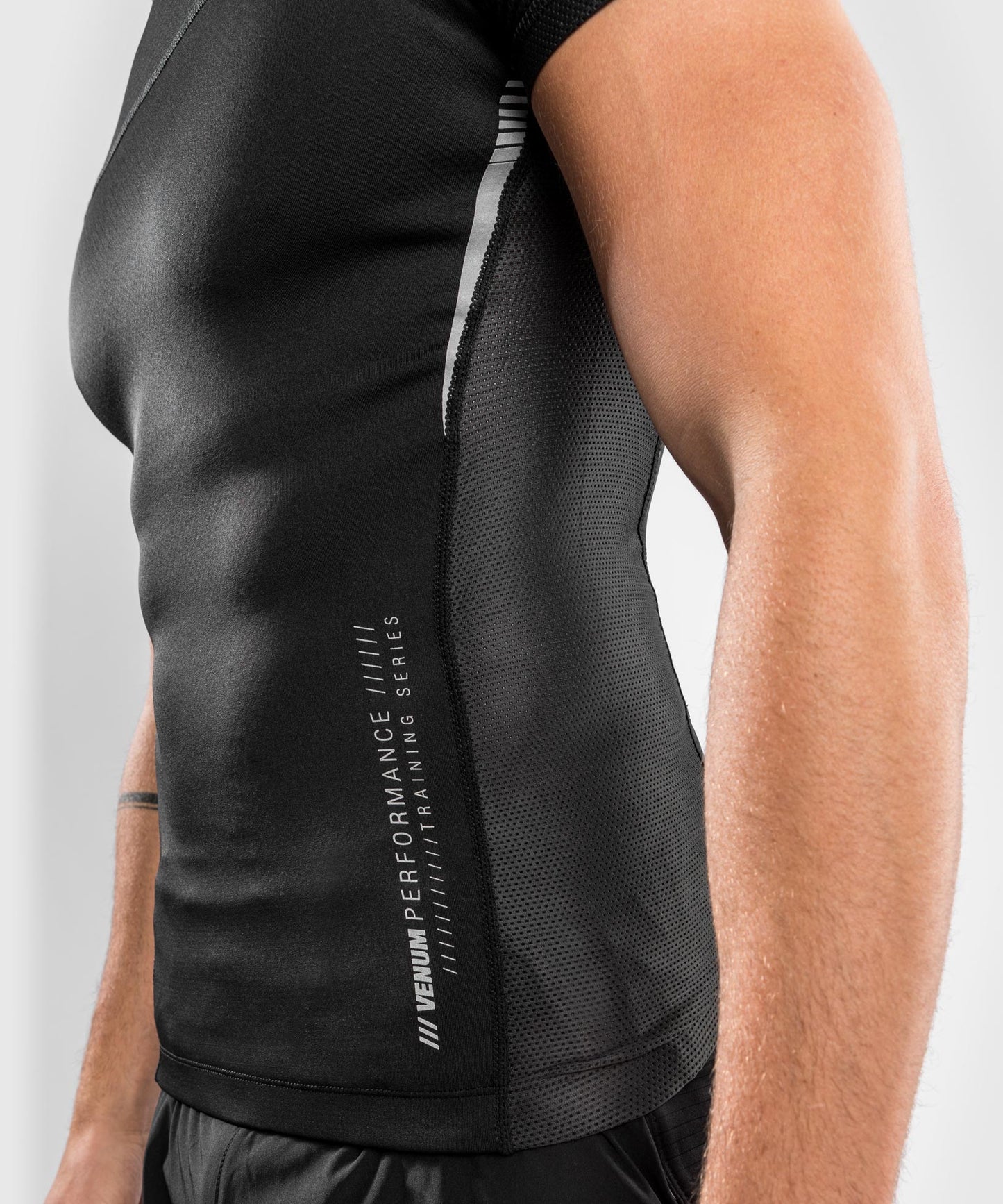 Venum tempest 2.0 Rashguard Short Sleeves – Black/Grey