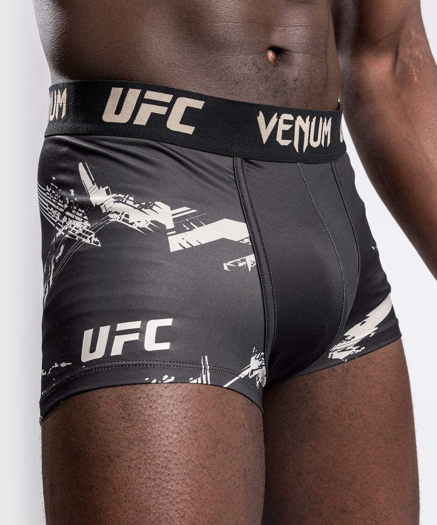 UFC Venum Authentic Fight Week Men’s 2.0 Boxer Briefs - Black/Sand