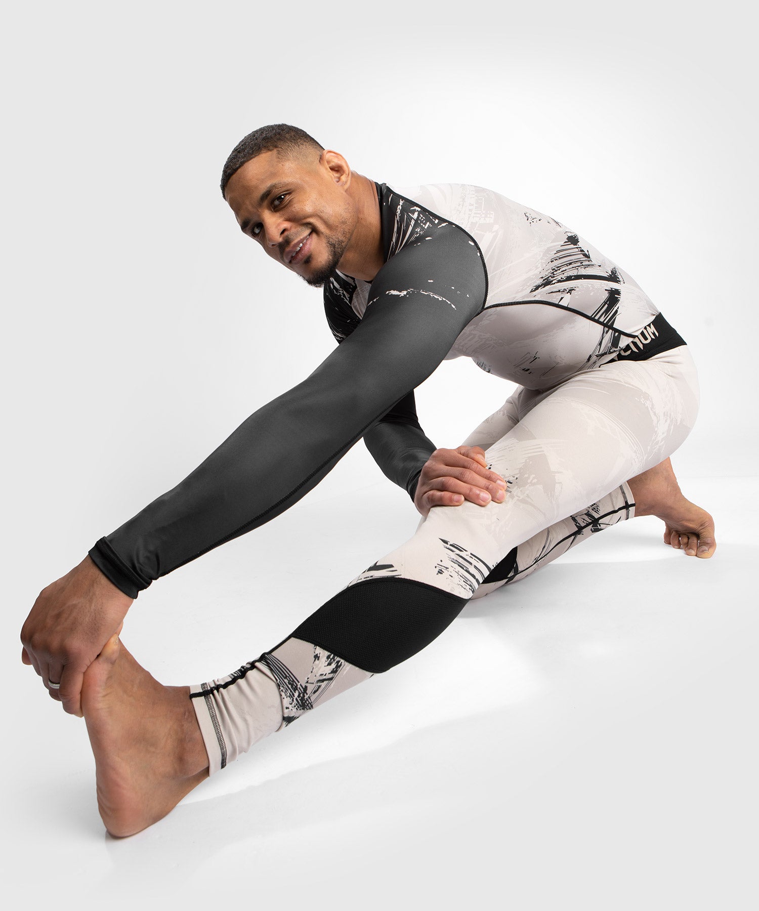 UFC Venum Authentic Fight Week Men's 2.0 Performance Long