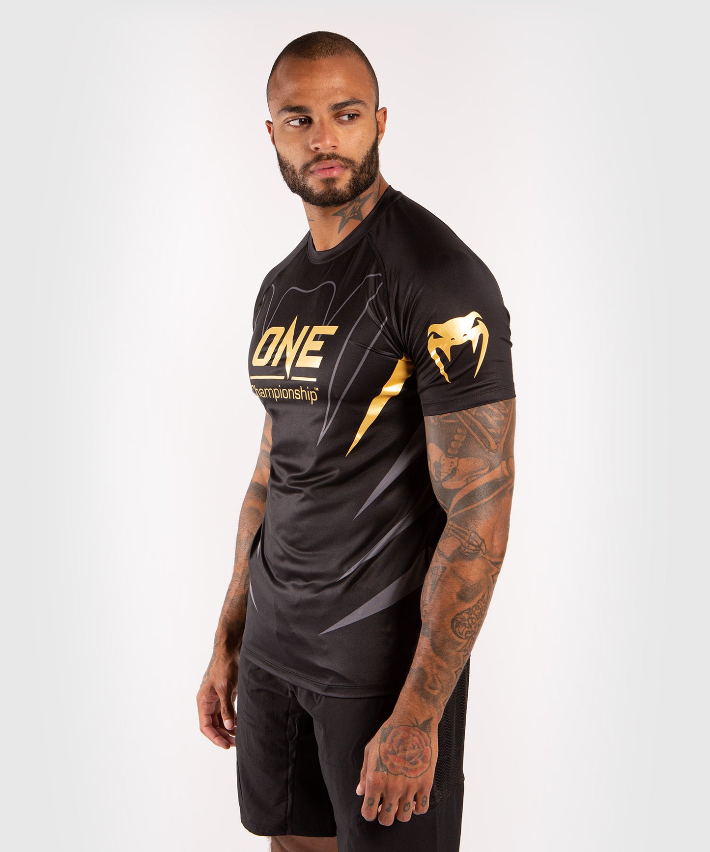 Venum x ONE FC Dry Tech T-shirt - Black/Gold
