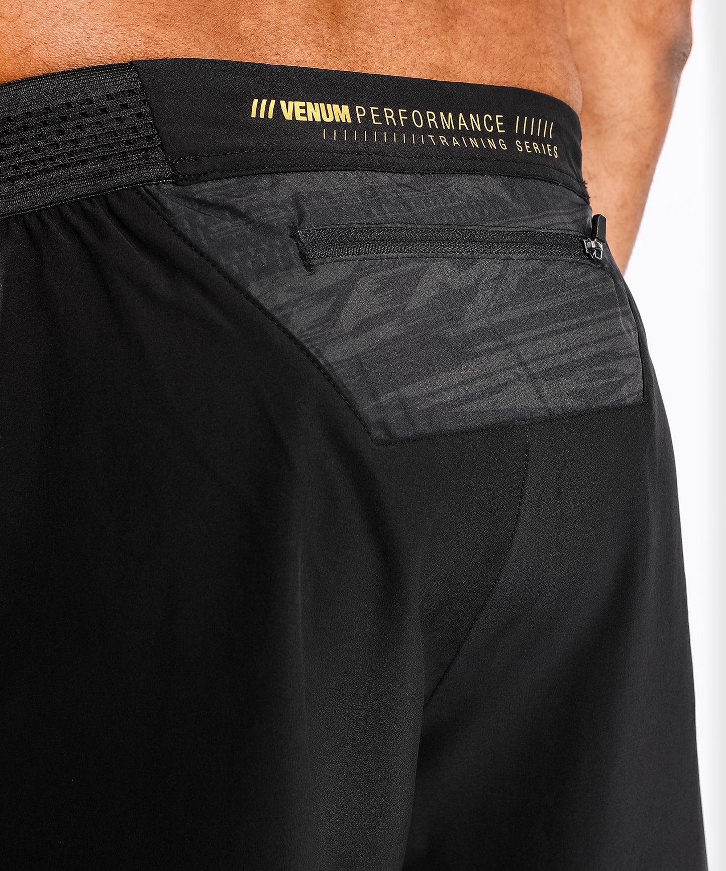 Venum Tempest 2.0 Training Shorts – Black/Gold