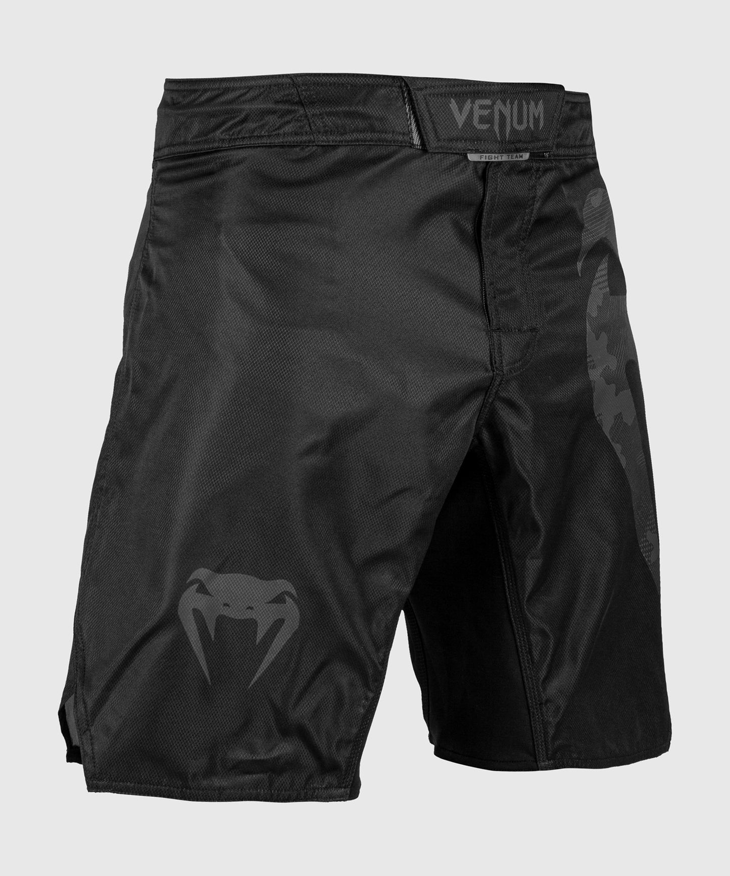 Venum Light 3.0 Fightshorts - Black/Dark camo