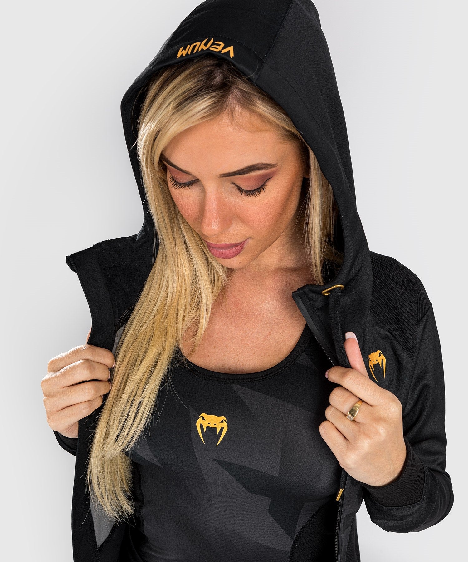 Black and gold hoodie women's hot sale