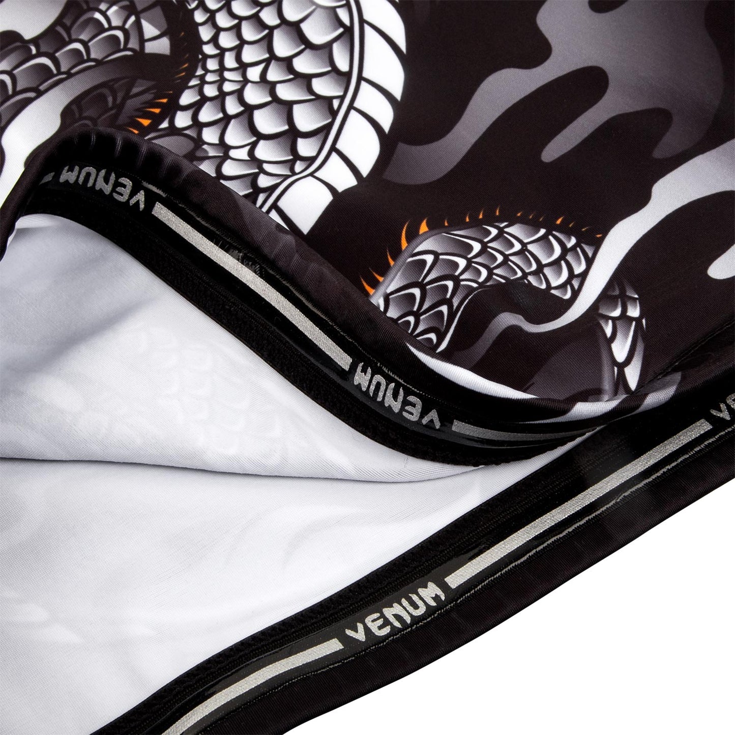 Venum Dragon's Flight Rashguard - Short Sleeves - Black/White
