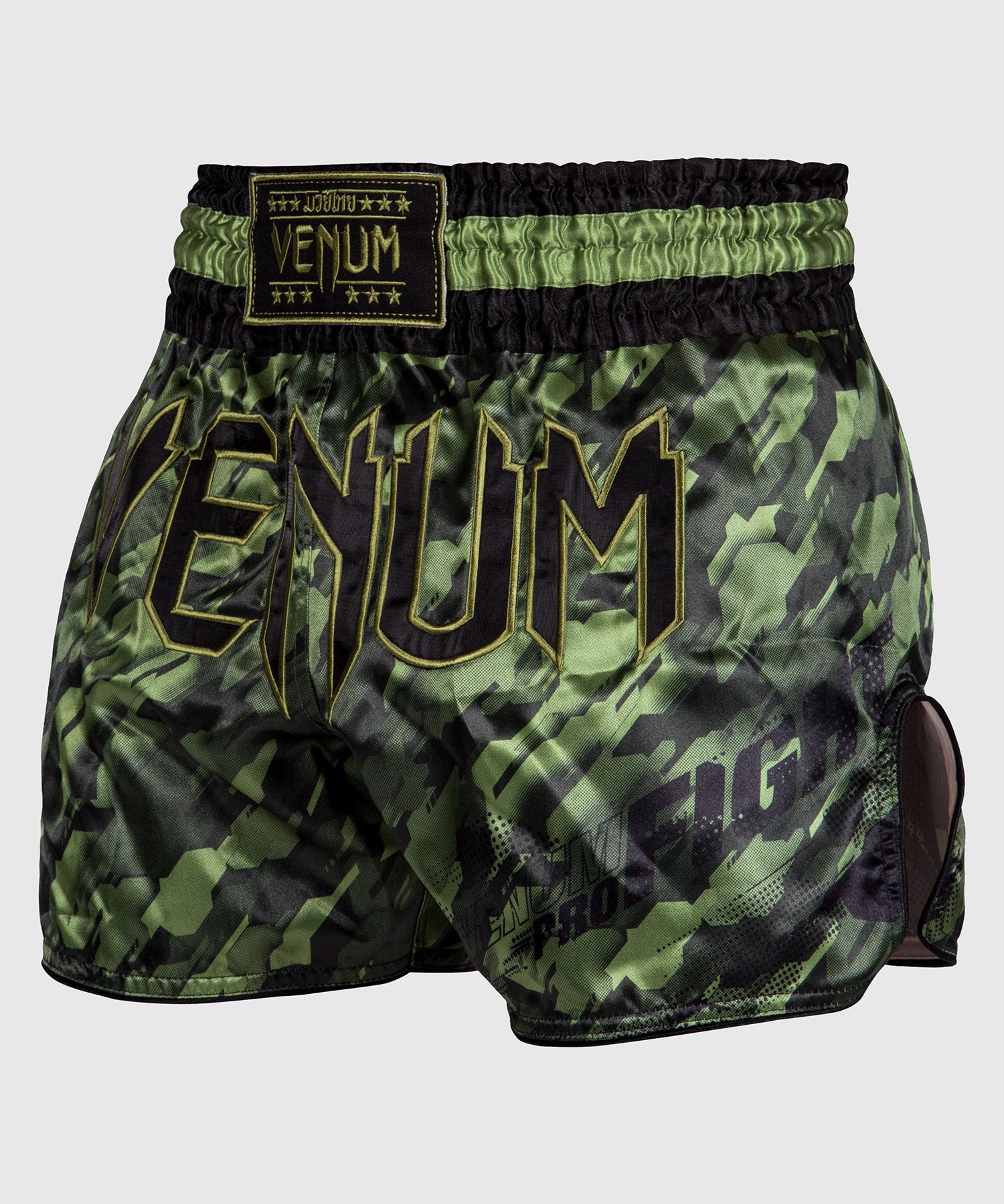 Venum - The Tecmo Muay Thai Shorts are now available worldwide. Enjoy the  Bangkok style! #venum #picoftheday #instacool #bangkok #muaythai  #muaythaishorts #venumgear #venumshorts #tecmo #antoinepinto #boxinggloves  #traininggear