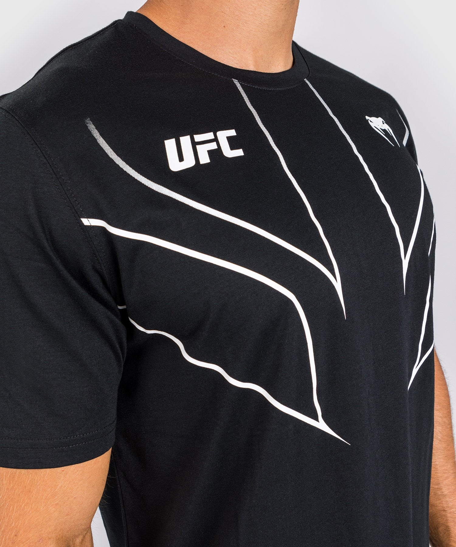 Venum - Camiseta UFC Authentic Fight Night 00202 Negro Blanco - Ryses