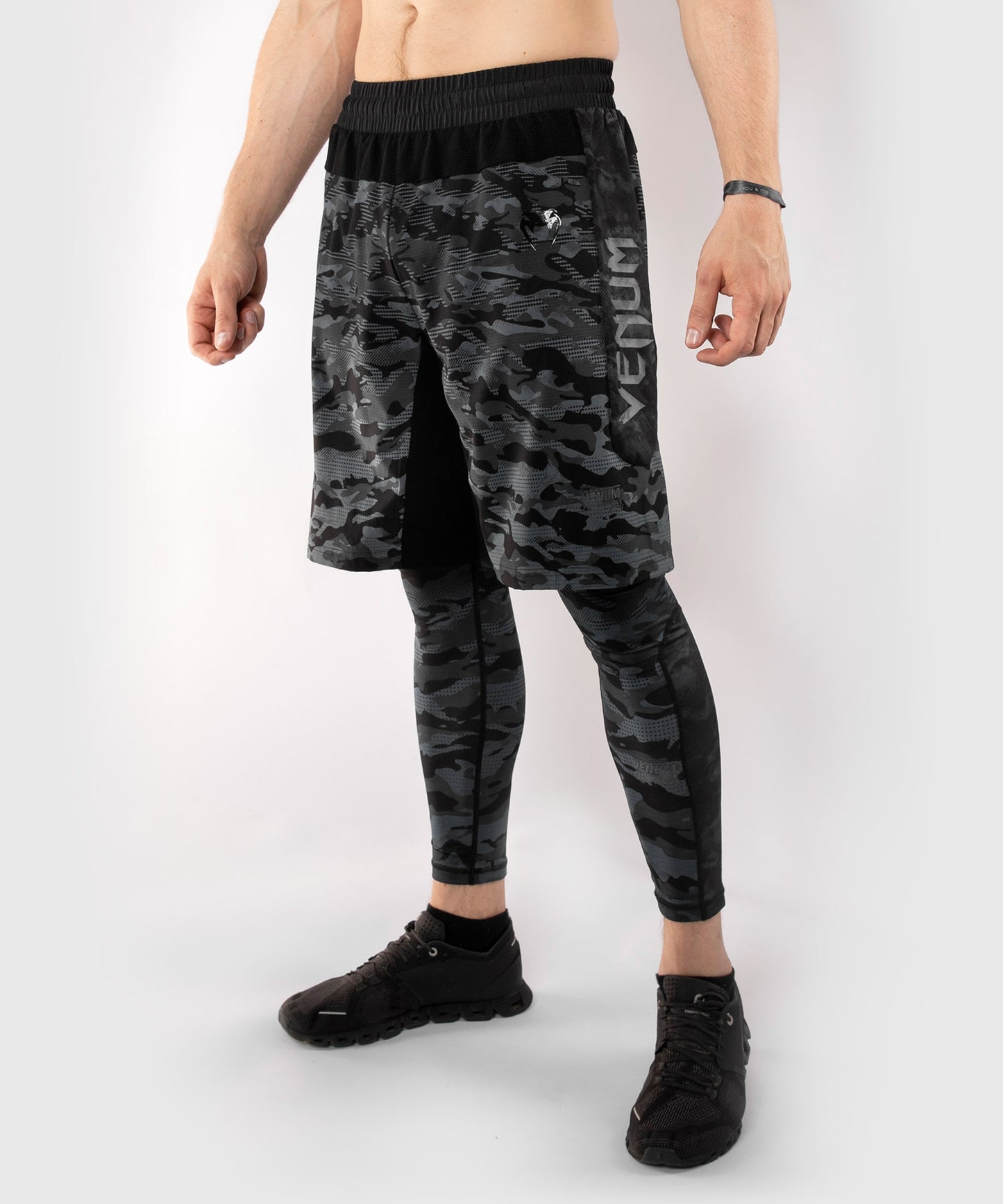 Venum Defender Training Shorts - Dark camo