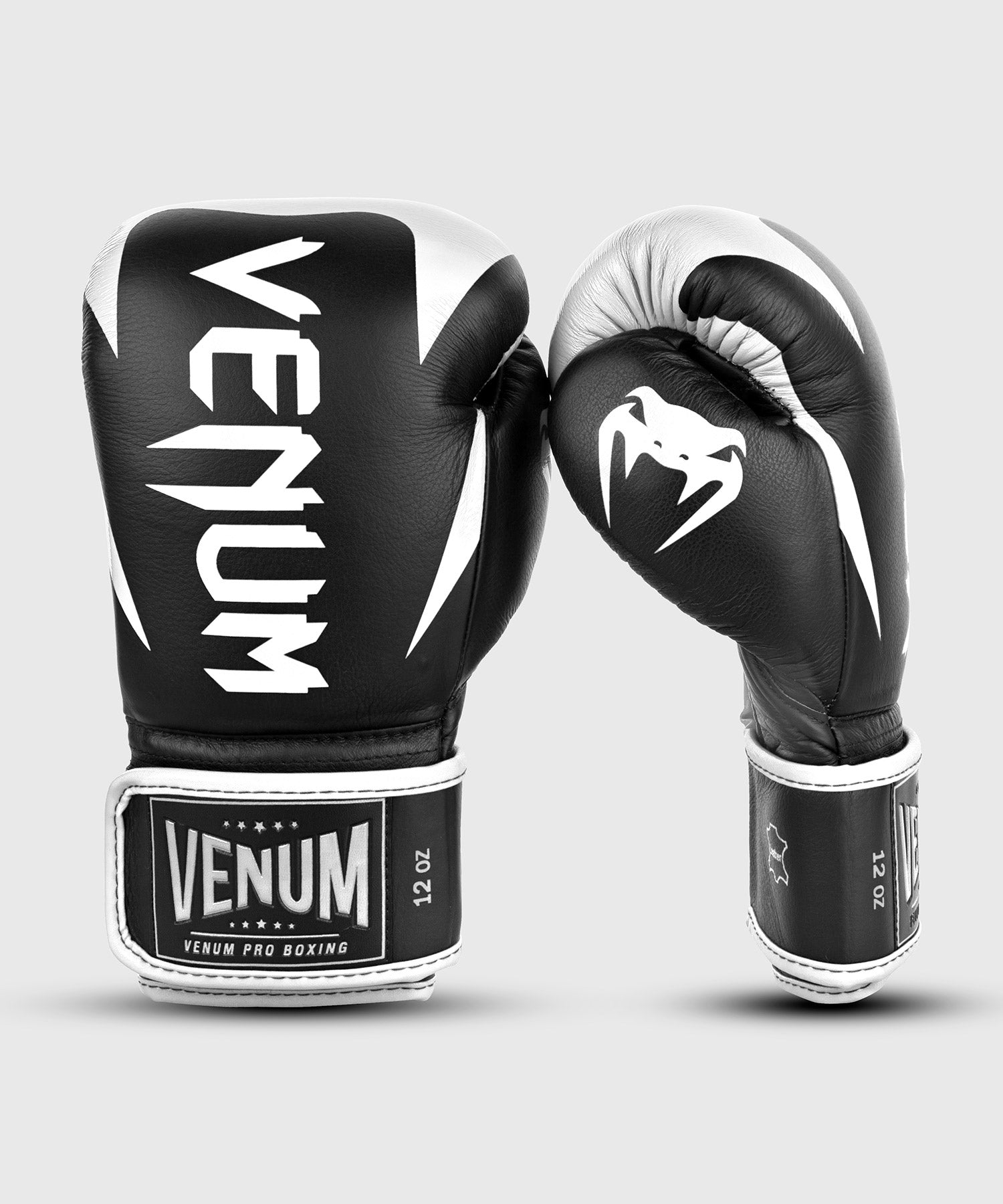 Hammer deals boxing gloves