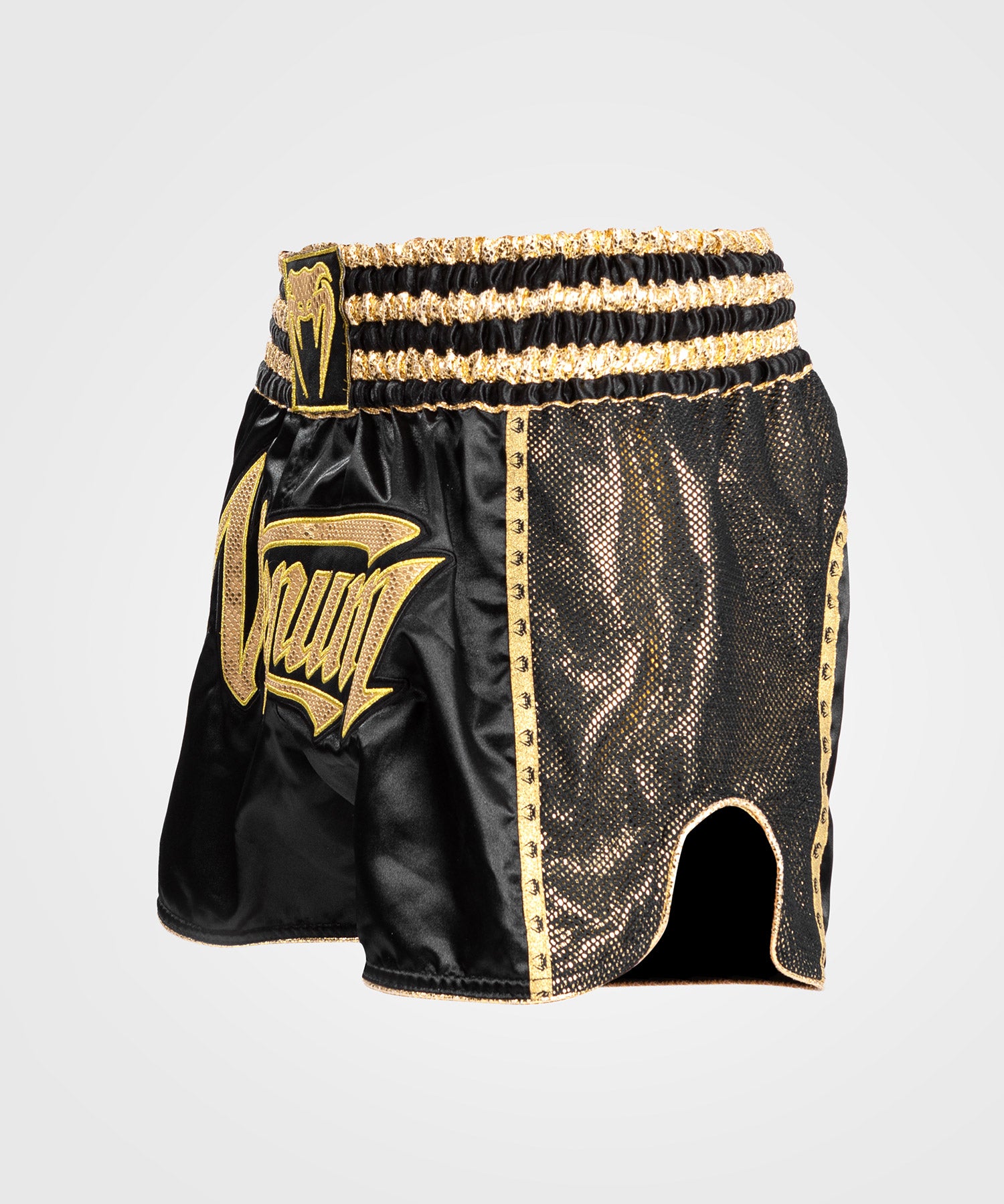 Muay Thai Shorts Venum Classic black / gold