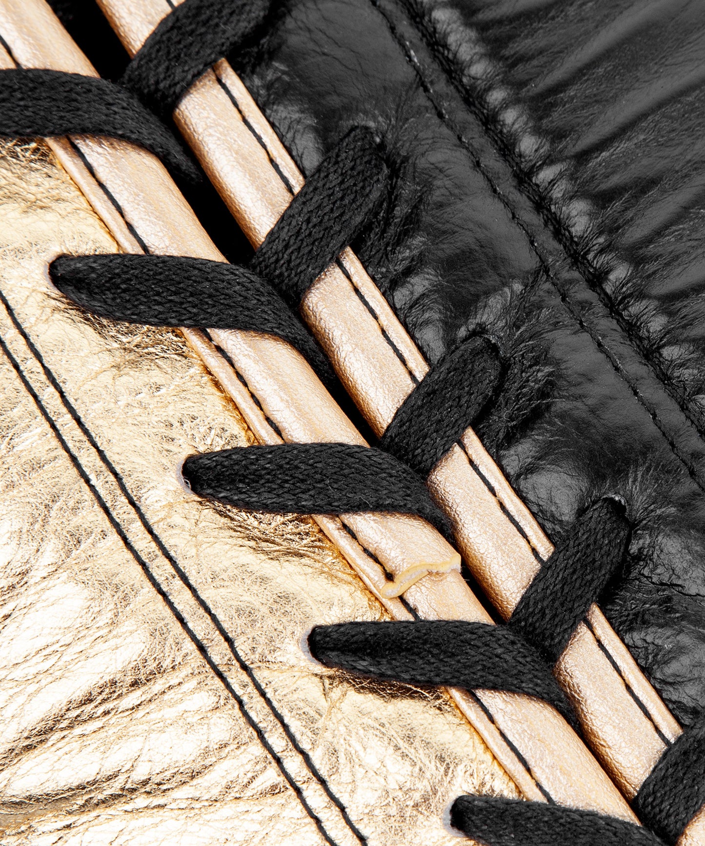 Venum Hammer Pro Boxing Gloves - With Laces - Black/Gold