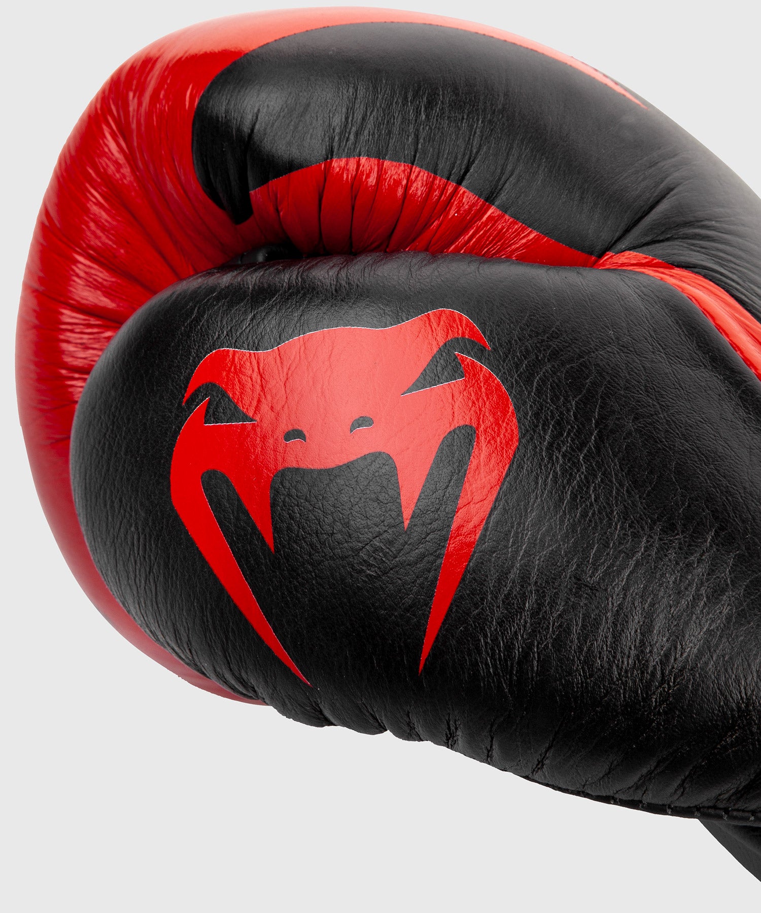 Venum Hammer Pro Boxing Gloves - With Laces - Black/Red - Venum Asia
